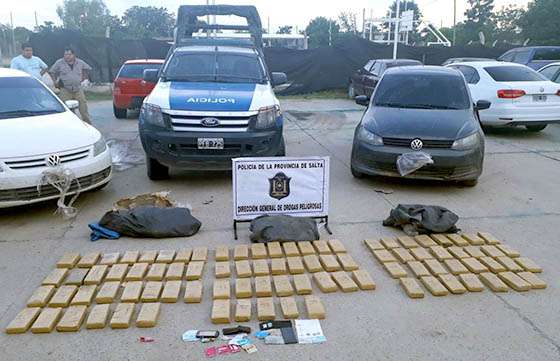 La Policía desarticuló una banda de narcotraficantes que transportaba 77 kilos de marihuana